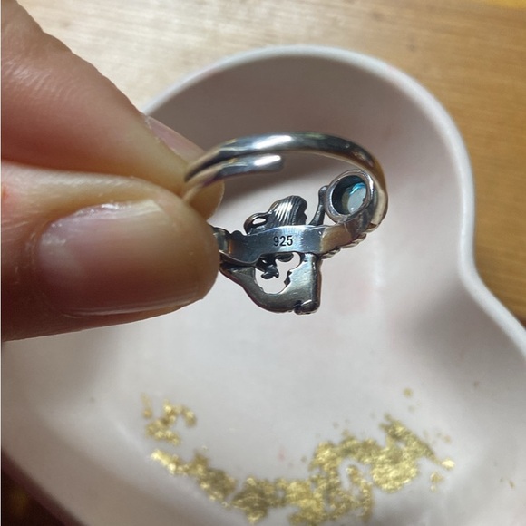 Adjustable sterling silver Mermaid ring with blue topaz - Picture 5 of 8